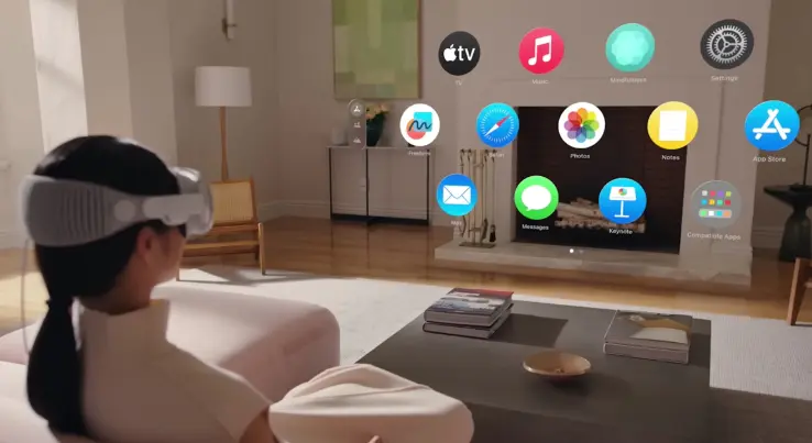 Five Ways Apple Can Revitalize the Vision Pro in 2025