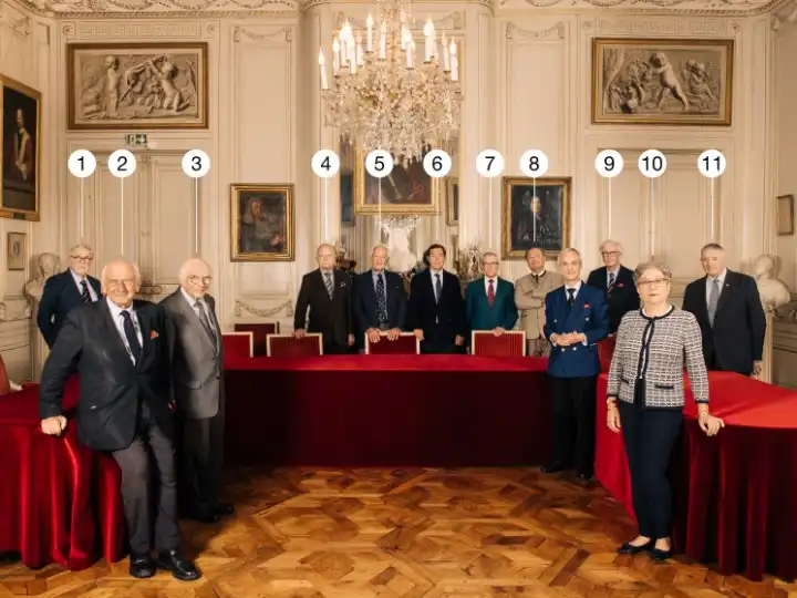 Meet the measured French society working to preserve the art form of poetry